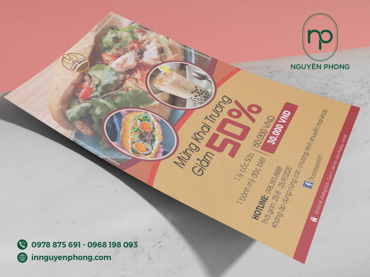 Tờ rơi có thông tin về khuyến mãi